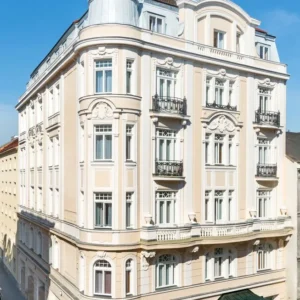 hotel-johann-strauss